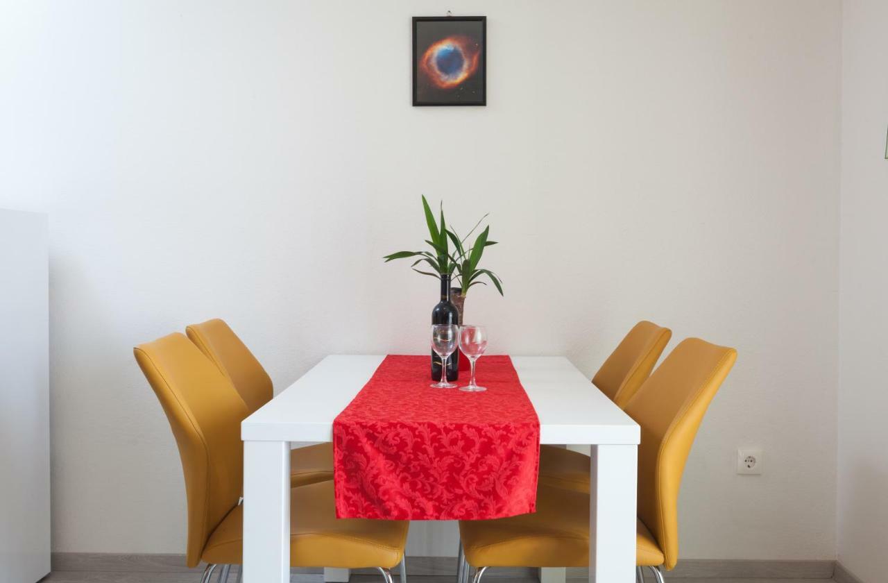 Apartments Turtle Gardens Makarska Ngoại thất bức ảnh